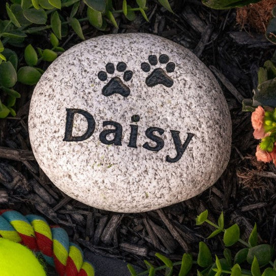 Small Pet Stone Memorial
